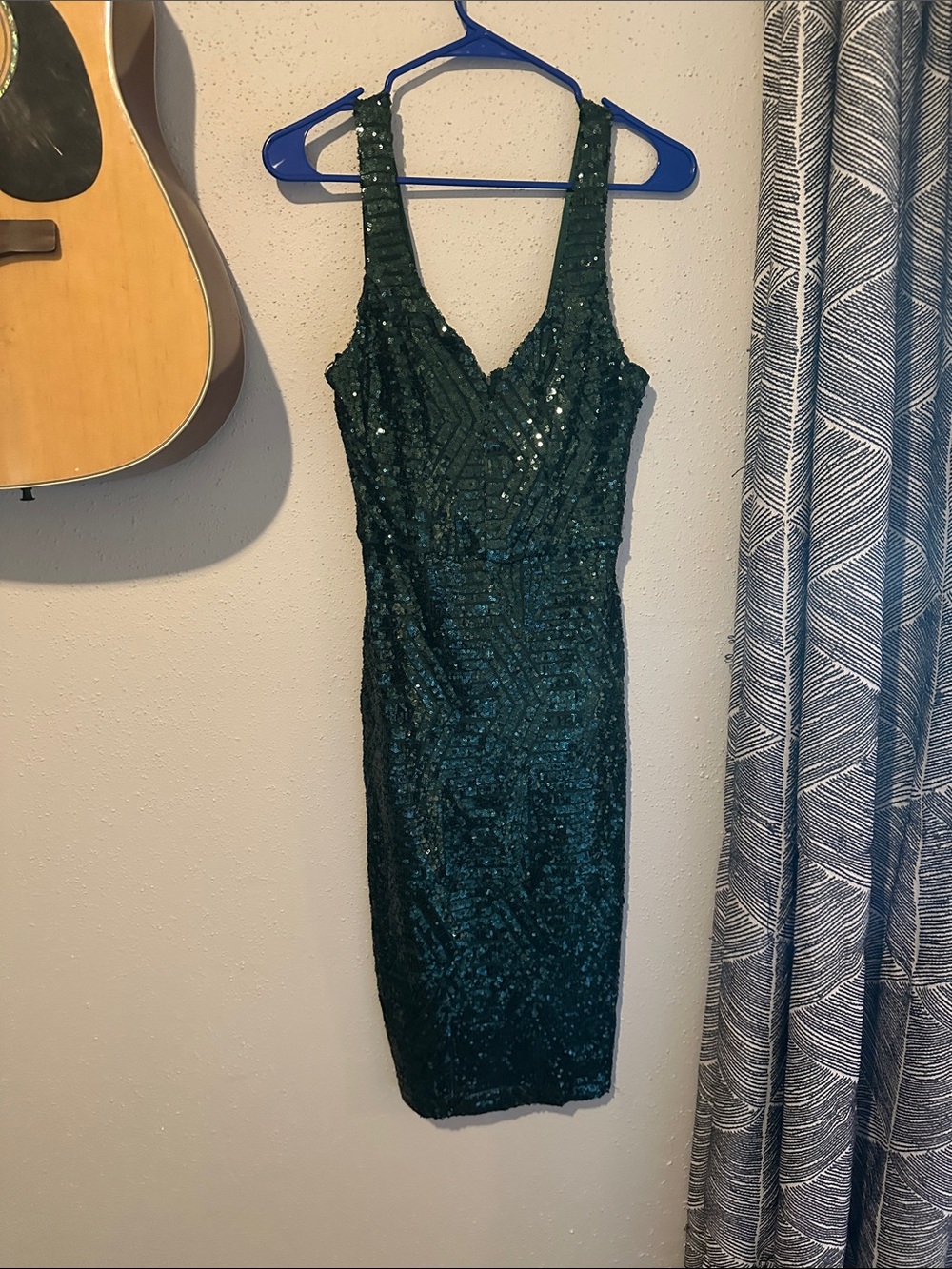 Bisou Bisou Emerald Sequin Midi Dress